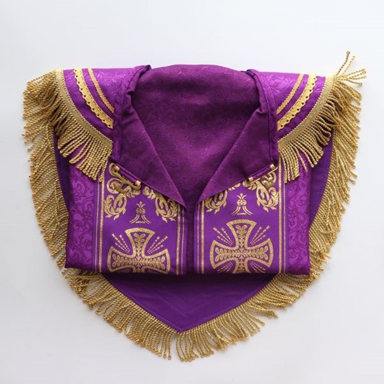 Kapa haftowana (K-809) /fioletowa - adamaszek
