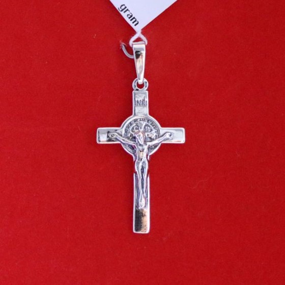 Krzyżyk srebrny - Św. Benedykt (134)