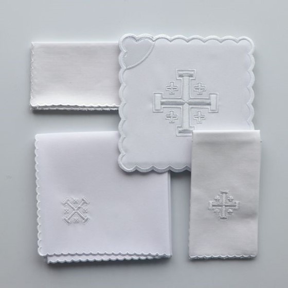Bielizna haftowana (H-030) biała