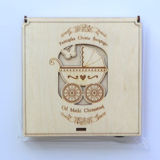 Pudełko na pamiątkę Chrztu Św. od Matki Chrz. (KW)