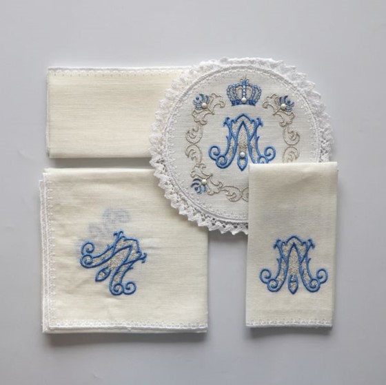 Bielizna haftowana (H-5001) lniana