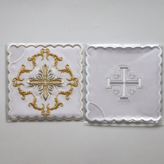 Palka haftowana - Krzyż /biała (H)