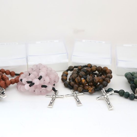 Różaniec (SM-kamień szlachetny)