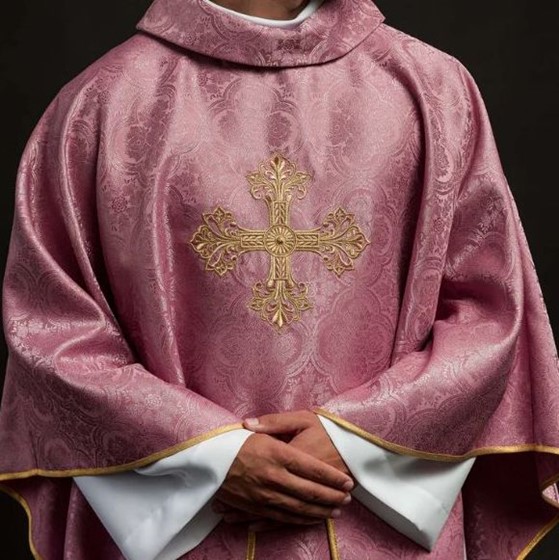 Ornat haftowany (H-403/08) Krzyż