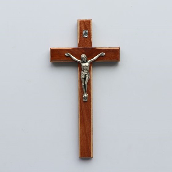 Krzyż wiszący - 20,5cm /drewniany (R-O-ciemny)