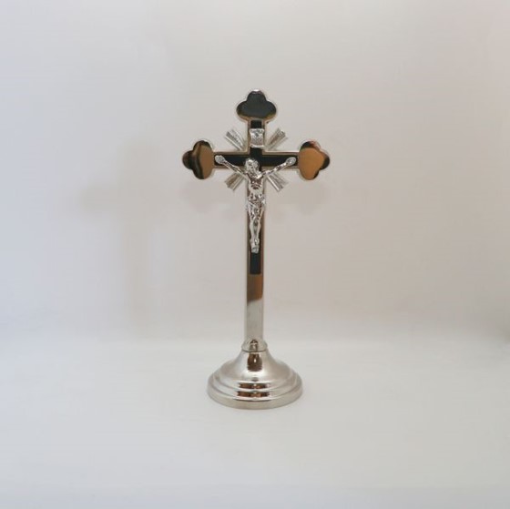 Krzyż tradycyjny - 19cm (R-średni) S