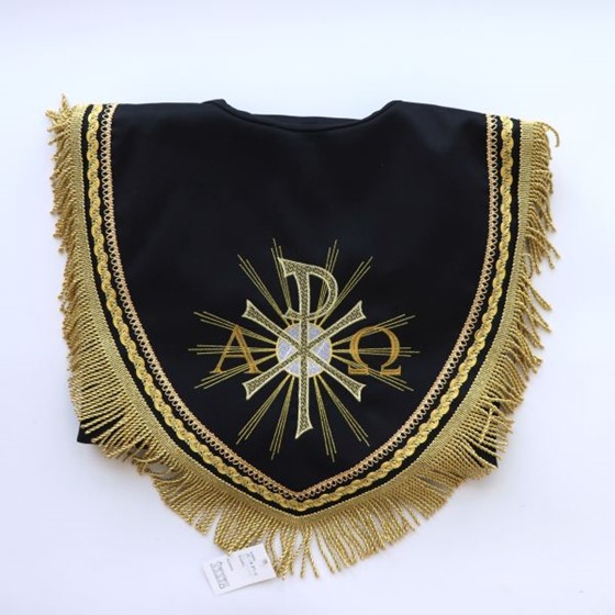 Kapa haftowana (K-822) /czarna - przód haft.