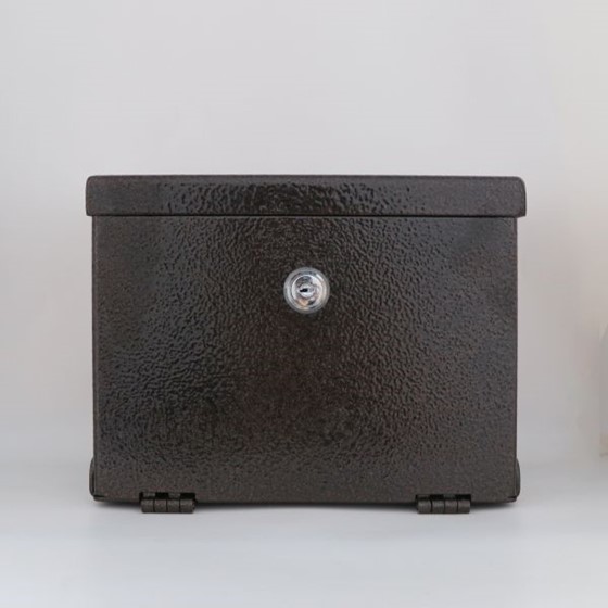 Skarbonka metalowa na ścianę /ALL