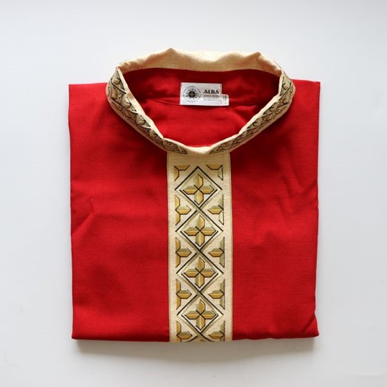 Ornat haftowany (A 2-701) czerwony