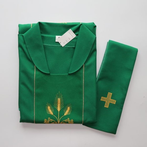Ornat haftowany (K-781) zielony - zwykły