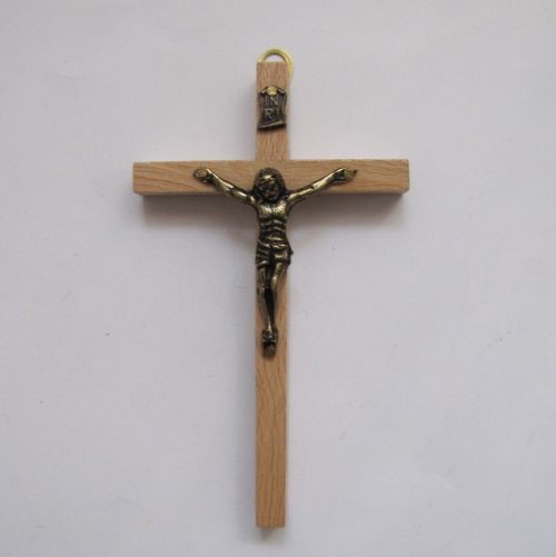 Krzyż wiszący - 12,5cm /drewniany (ARK-J)