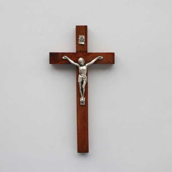 Krzyż wiszący - 16cm /drewniany (R-zwykły ciemny)