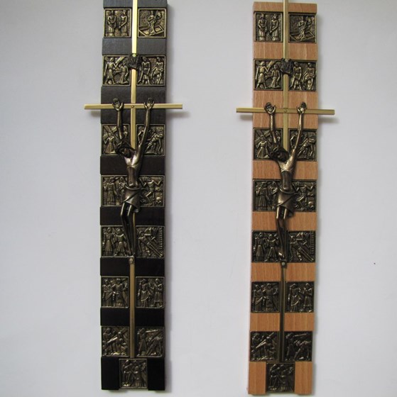 Krzyż wiszący - 34x8cm /drewniany (ARK DK)