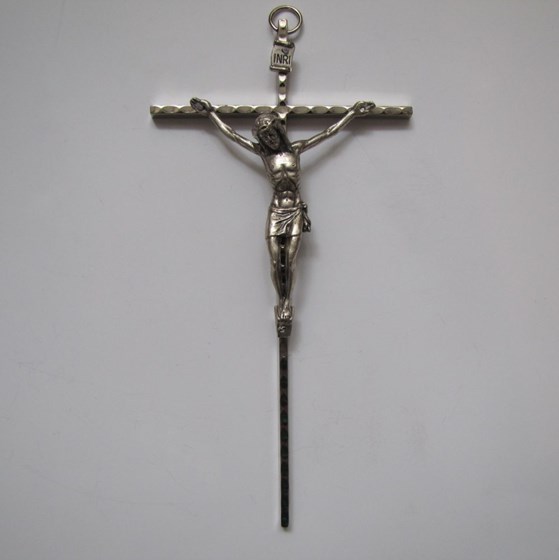 Krzyż wiszący - 18cm /srebrny (IT 51-180)