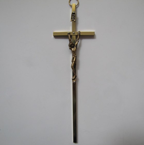 Krzyż wiszący - 15,4cm /złoty (JSL-Z)