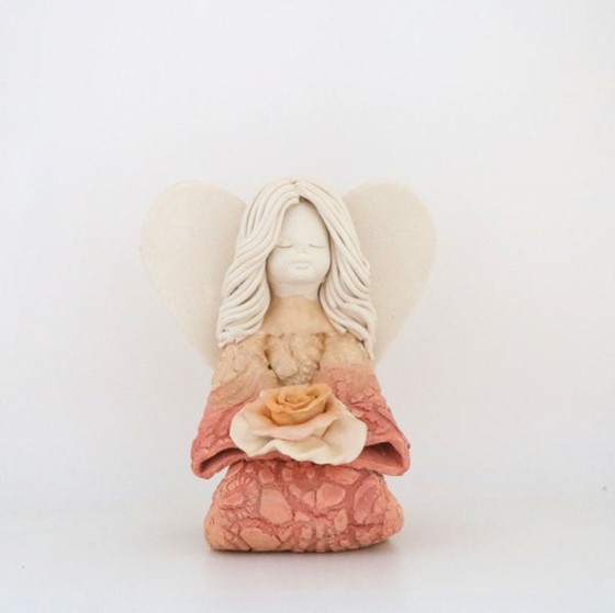 Anioł Dziewczynka z kwiatkiem - 12cm (KW) /róż.