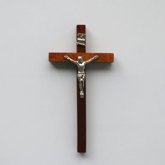 Krzyż wiszący - 12cm /ciemny (R-zwykły)