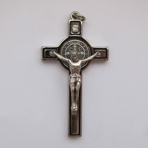Krzyż wiszący - 8cm /srebrny (IT-3577S)