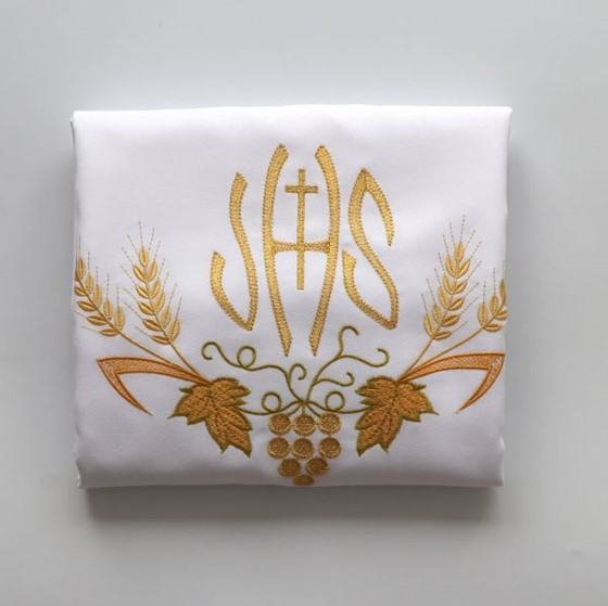 Welon haftowany - IHS + ornament (K-521) biały