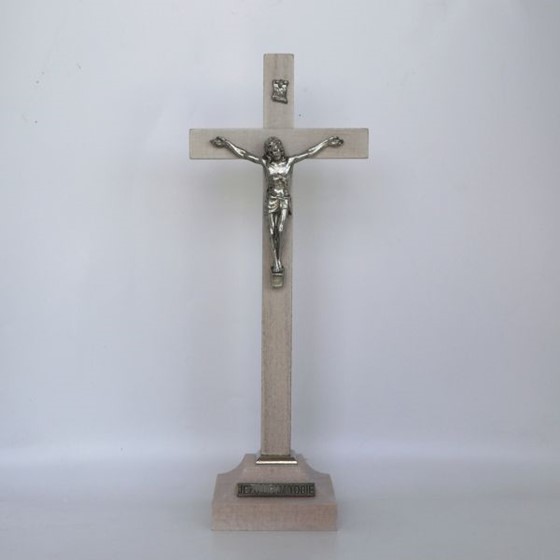 Krzyż drewniany - 24cm (KW) jasny
