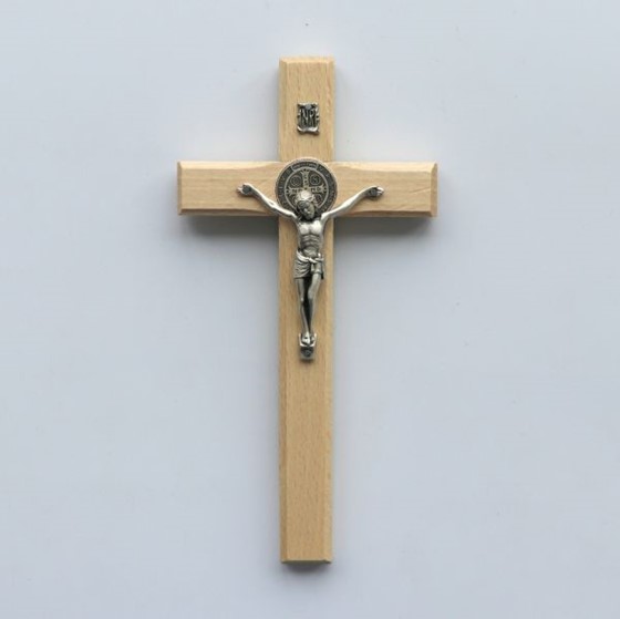 Krzyż wiszący - 17,5cm /drewniany (R-Św.Benedykt j