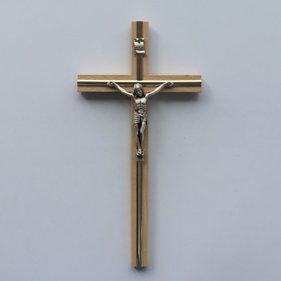 Krzyż wiszący - 20cm /jasny (R-listwa)