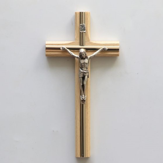 Krzyż wiszący - 18cm /jasny (R-listwa)