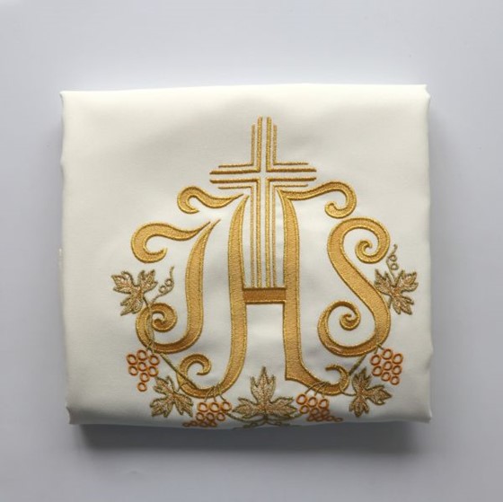 Welon haftowany - IHS + ornament (K-506) ecru