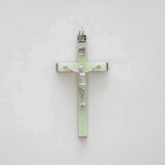 Krzyż wiszący - 9cm (ART - fluor)