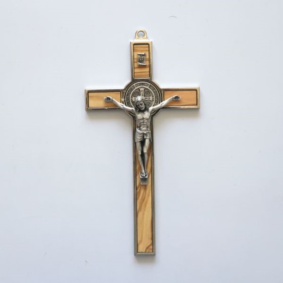 Krzyż wiszący - 19,5cm /srebrny (R-Św. B. drewno)