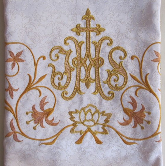 Welon haftowany - IHS + ornament (K-517) złoty
