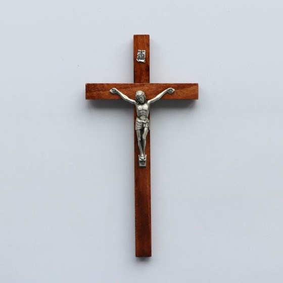 Krzyż wiszący - 20cm /drewniany (R-zwykły ciemny)