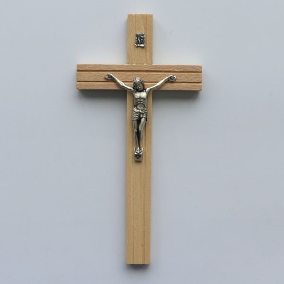 Krzyż wiszący - 20,5cm /jasny (R-frezowany)