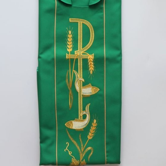 Ornat haftowany (K-695) zielony  - zwykły