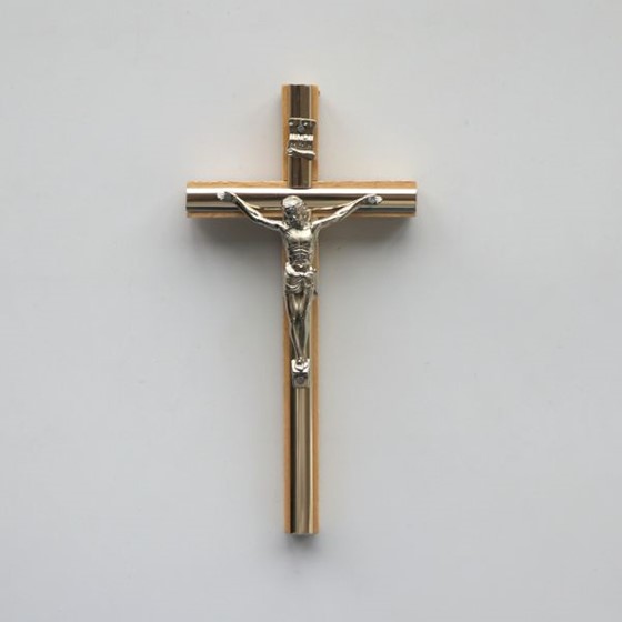 Krzyż wiszący - 13cm /jasny (R-listwa)