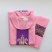 Ornat haftowany (K-665) różowy - zwykły