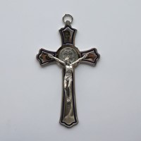 Krzyż wiszący - 20cm /srebrny (J-Św. B. granat)